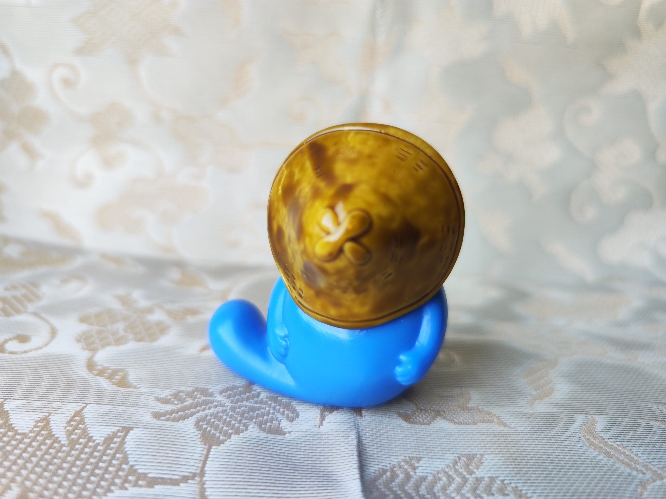 Figurine gachapon - Tanuki bleu – Image 3