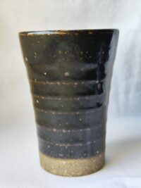 Verre artisanal en céramique – Finition brut noir-gris moucheté
