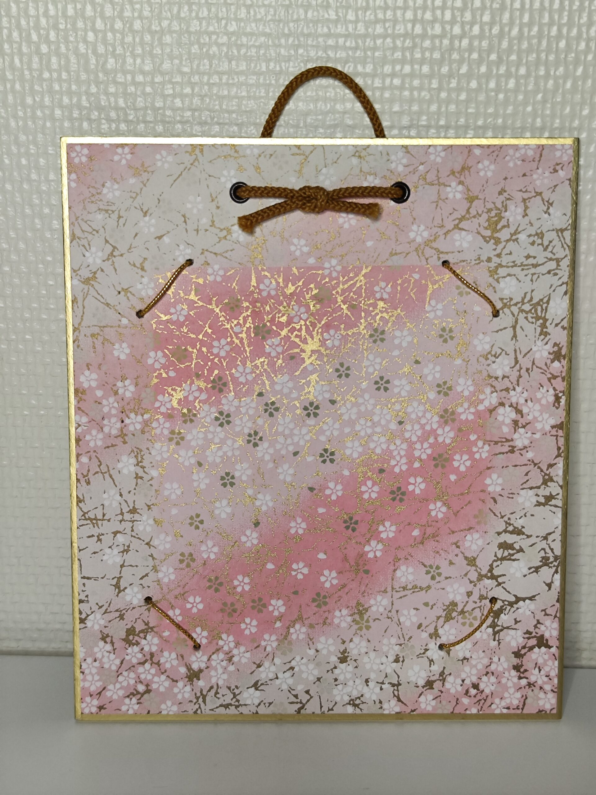 Shikishi décoratif à motif sakura et dorure