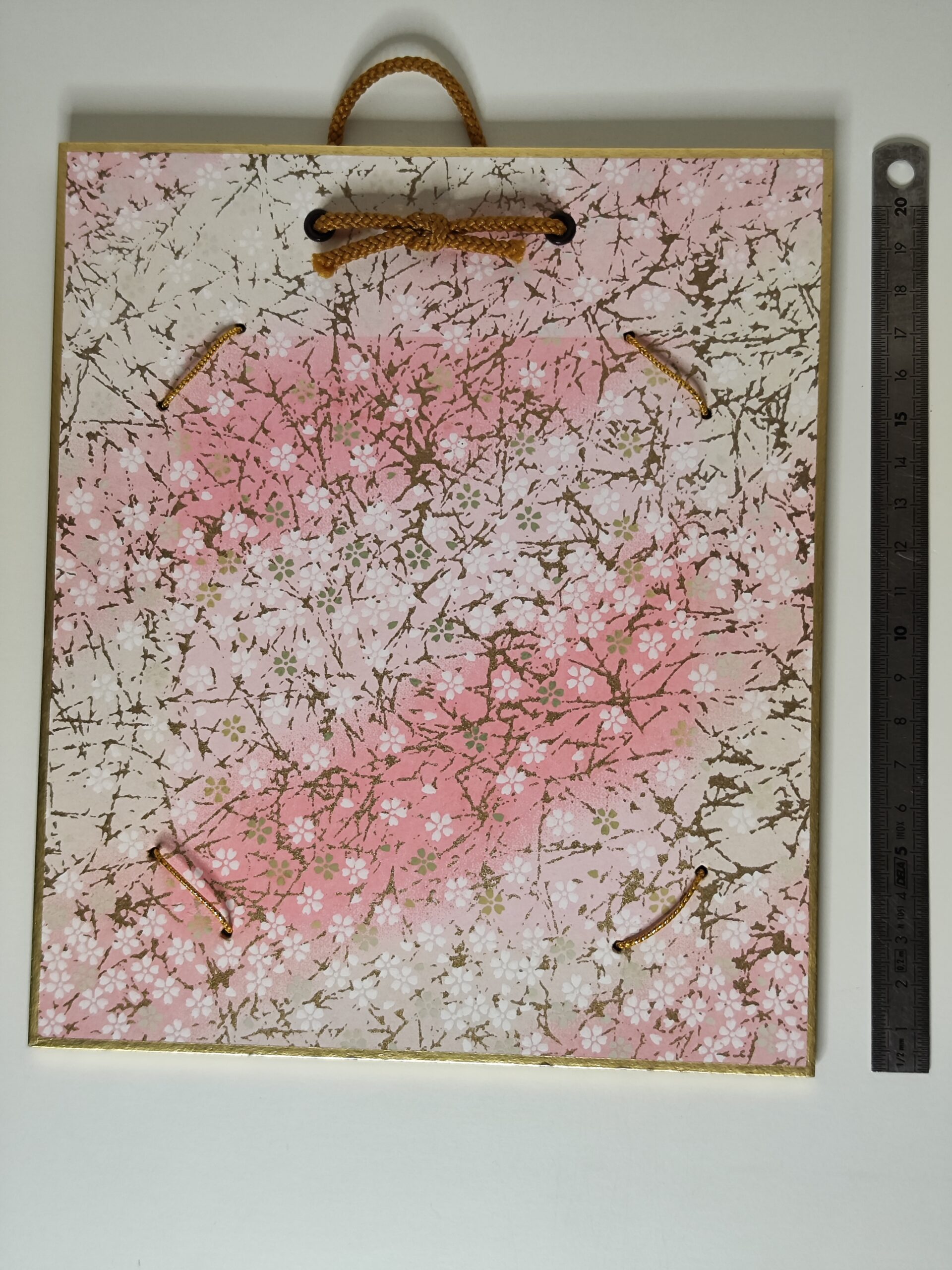 Shikishi décoratif à motif sakura et dorure – Image 5